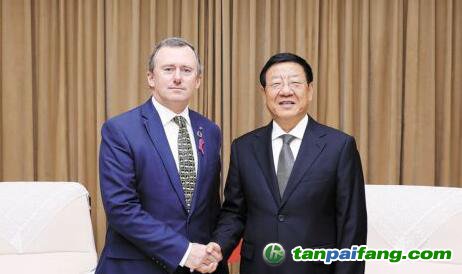 國家林業和草原局局長張建龍會見加蓬林業、海洋、環境和氣候變化部部長李懷特